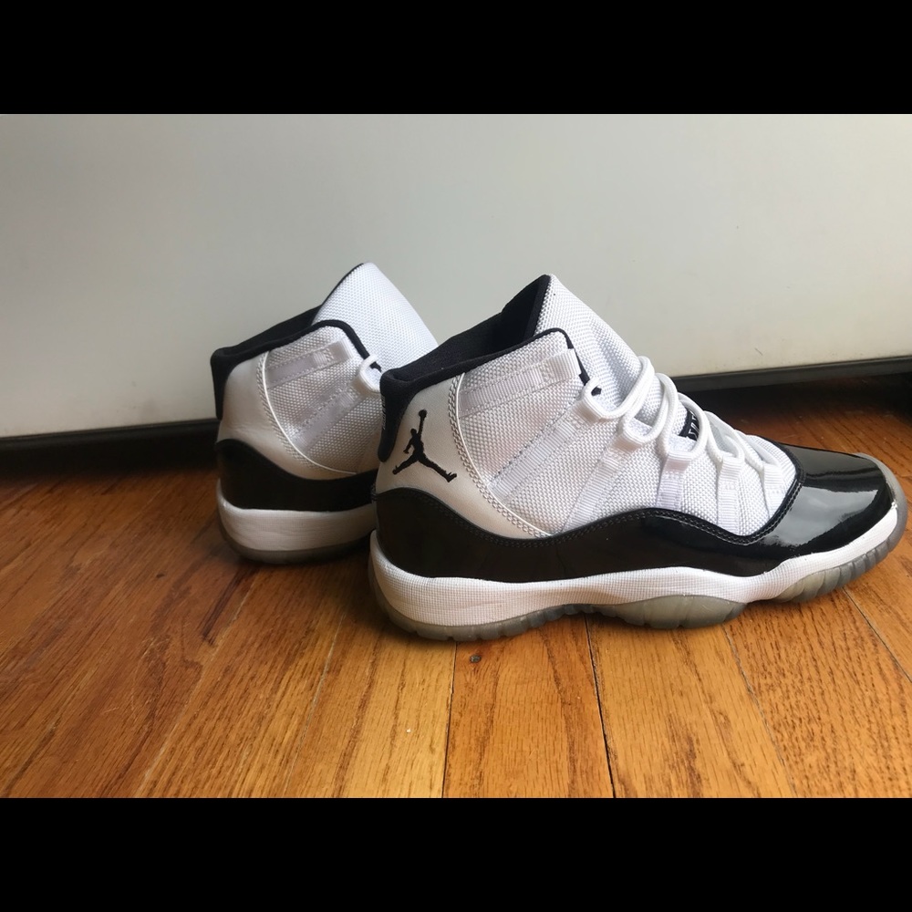 Jordon Retro 11 “Concords”